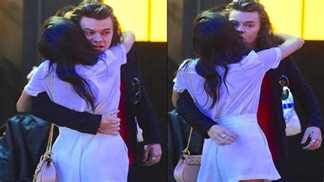 Harry Styles Caught Getting Steamy With Sara Sampaio Youtube