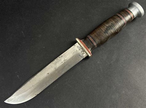 Lot Vintage Kabar Fixed Blade Hunting Knife