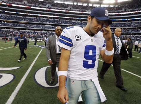 Tony Romo Reportedly Retiring From Football Replacing Simms At Cbs