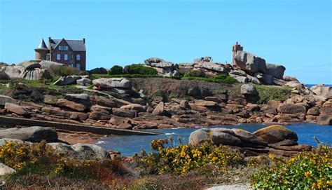 Mur de bretagne.wohnmobilstellplätze.frankreich und insbesondere die bretagne sind unser hauptreiseziel.viel vergnügen beim lesen der reiseberichte.fotos mur de bretagne. Bretagne Rosa Granitküste - Côte de Granit Rose