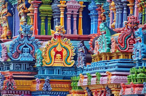 Indias Meenakshi Temple Are An Explosion Of Vibrant Shades And 33k