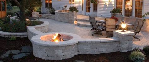 Whichever you choose, your metal fire pit ideas should include a fire pit cover to protect it from the elements and keep it looking good for years to come. 30 DIY Indoor and Outdoor Fire Pit Ideas - DIY Home Art