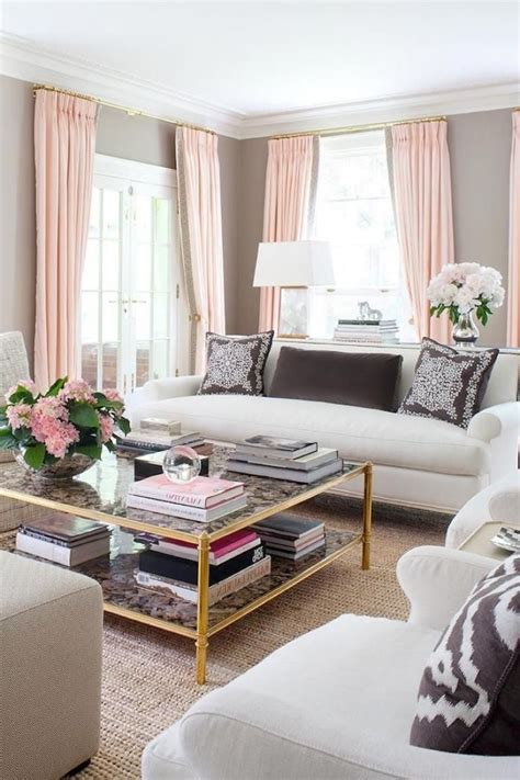 Grey and blush pink make a great combination, especially when it comes to interior design. 30+Appealing Pink and Gray Modern Living Room Decor Ideas ...
