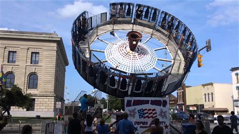 Round Up Carnival Ride Youtube