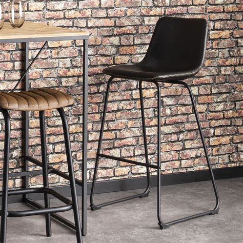 Now up to 70% off indoor chaise lounges! Chaise de bar confortable surpiqué noir | Déco | KALICO