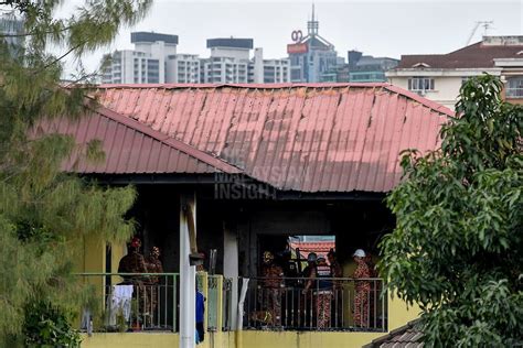 Sidang media menteri pendidikan di pusat tahfiz darul quran ittifaqiyah. mountdweller88: Tragedi menyerah kepada takdir