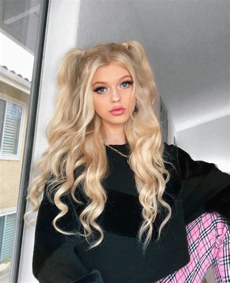 𝓟𝓲𝓷𝓽𝓮𝓻𝓮𝓼𝓽 𝓰𝓲𝓰𝓲𝓶𝓸𝓽𝓽𝓪𝓪𝓪 Long Gray Hair Long Blonde Hair Pigtail