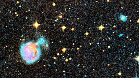 Hubblecast 60 Galaxy Scores A Bullseye Youtube