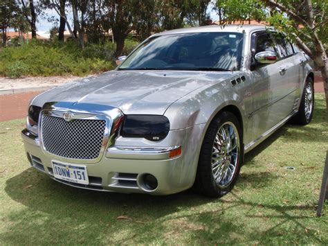 2006 Chrysler 300c 57 Hemi V8 Carlg Shannons Club