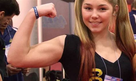 Worlds Strongest Girl Who Could Bench Press 320lbs Aged 15 And Competed