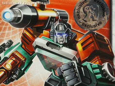 Transformers G1 Commemorative Series Perceptor Cybertron Perceptor