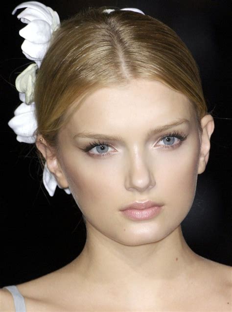 Lily Donaldson At Dolce And Gabbana Ss 2009 Beautiful People Gorgeous