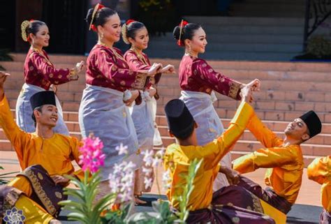 Jenis Tarian Tradisional Melayu : Pengaruh Asal Jenis Jenis Tarian Tradisional Masyarakat Melayu