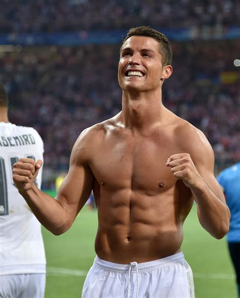 The latest breaking news, comment and features from the independent. Tribuna Expresso | Cristiano Ronaldo tem 'costela' cabo ...