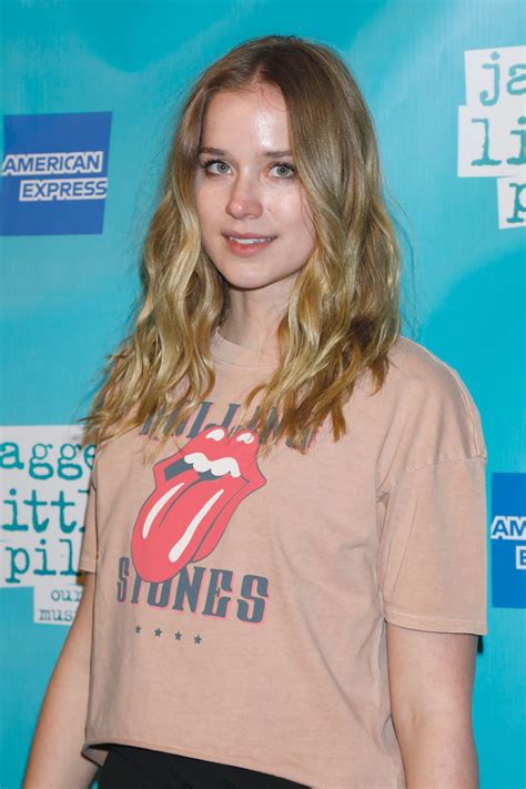 Elizabeth Lail #pretty #beautiful #girls #Fashion #girlsfashion #