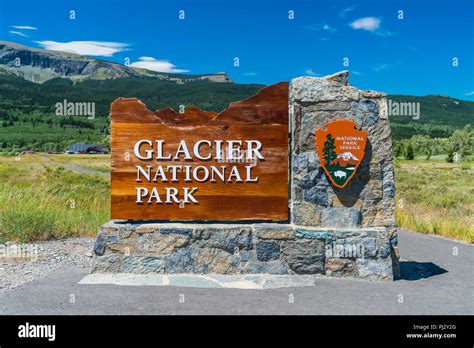 Glacier National Parkmontanausa 7 22 17 Glacier National Park Sign