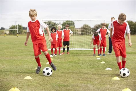 The Best Soccer Drills To Practice For Skill Building Top Corner Magazine