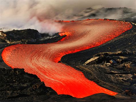 Dramatic Lava Flow In Hawaii Photo 1 Pictures Cbs News