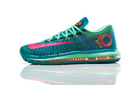 Our health club provides a gym with a pool, indoor tennis courts, spin, yoga, workout & cycling classes along with a tennis club and basketball court with the best membership. Sneaker Of The Day: Nike KD VI Elite "Hero" | The Source