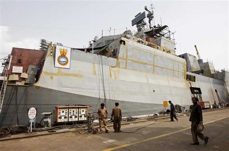 Garden Reach Shipbuilders gets Rs 6,311 crore Indian Navy contract ...