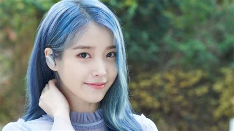 Why So Many K Pop Celebrities Probably Dyed Their Hair Blue During This
