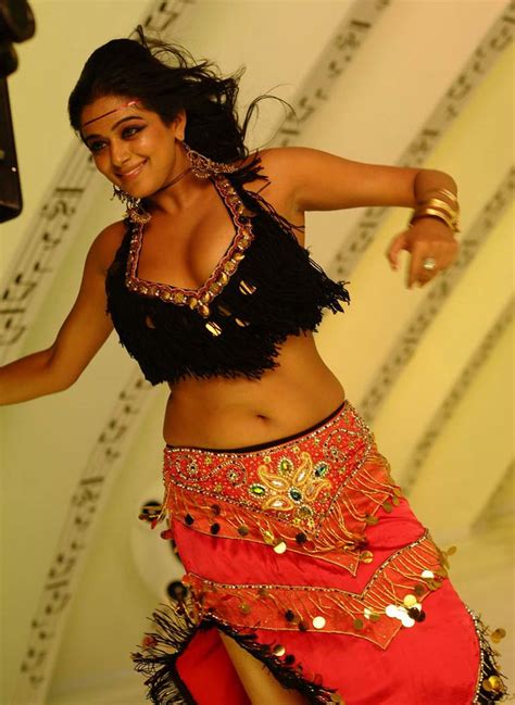 hot priyamani round navel show stills in ragada movie hot girls of bollywoods