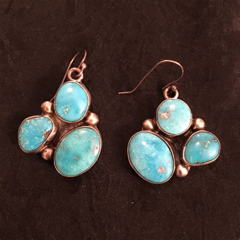 E202 Kingman Turquoise Earring