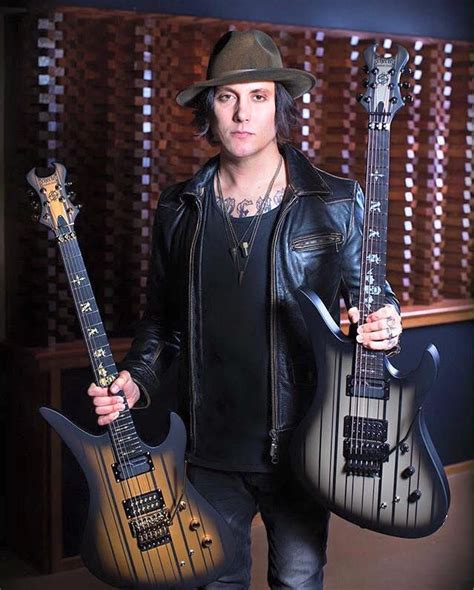 Synyster Gates Synyster Gates Avenged Sevenfold A7x