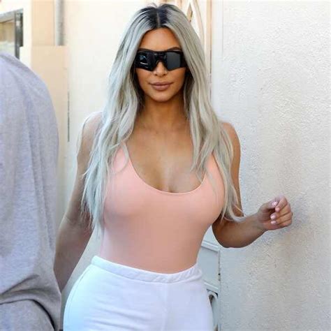 11 Times Khloé Kardashians Butt Was The Butt Of All Butts On Kourtney
