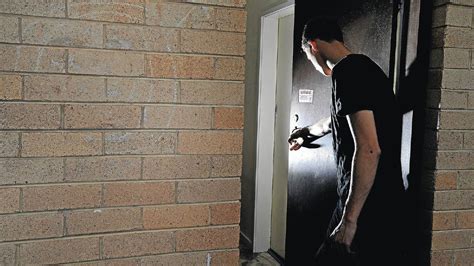 Thieves Sneaking Into Bedrooms As Victims Sleep The Daily Advertiser Wagga Wagga Nsw