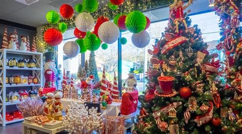 Best Means Of Creating A Holiday Atmosphere With Christmas Store