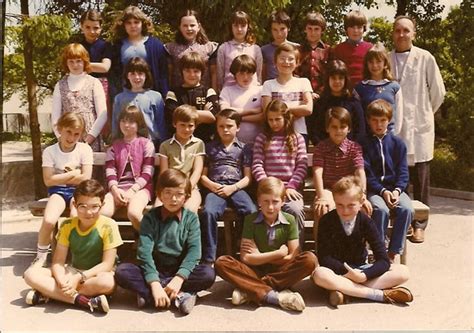 Photo De Classe Cm1 Cm2 De 1980 Ecoles Primaire Copains Davant