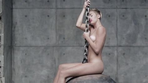 Miley Cyrus Naked Pics Gifs Video Thefappening
