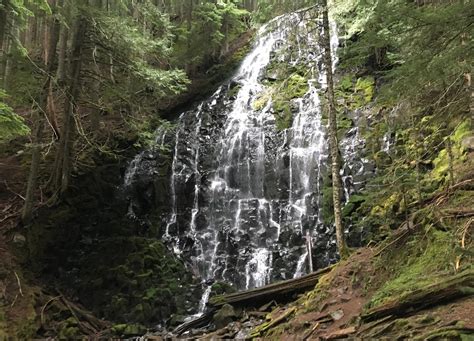 Hike Ramona Falls Kristi Does Pdx Adventures In Portland Or