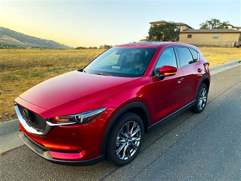 Sophisticated Zoom Zoom The 2020 Mazda Cx 5 Signature Awd