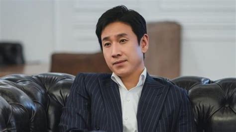 Aktor Parasite Lee Sun Kyun Meninggal Dunia The Real Cyber Democracy Indonesia