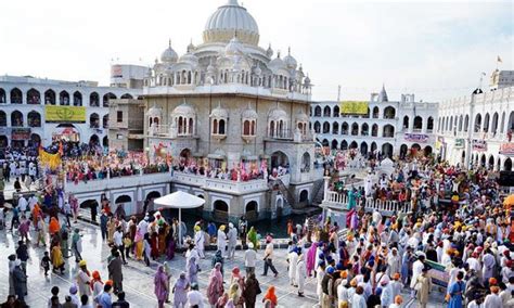 Vaisakhi 2015 History Facts About The Sikh Festival Photos Sikhnet
