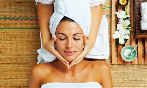 Facial With Shoulder Massage Paris Beauty Health Spa Centre Groupon