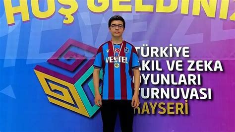 Trabzonspor U Tak M N N Kalecisi T Rkiye Birincisi Oldu Trabzon