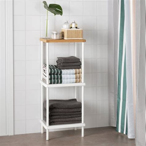Flotte solide hyller som er brukt til oppbevaring av håndkler på bad selges billig! Hyller til bad - Smart oppbevaring for badet - IKEA