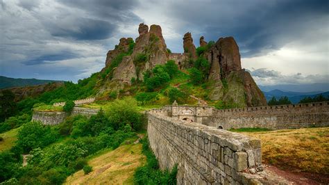 Belogradchik Rocks Fortress Bulwark Bulgaria Windows Spotlight Images