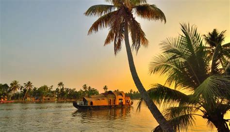 5 Beautiful And Romantic Places To Visit In Kerala