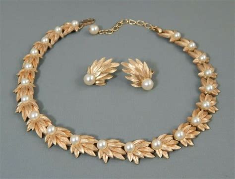 2 Pc Vintage Signed Crown Trifari Brushed Gold Tone Faux Pearl Necklace