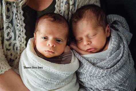 Twins Photographer Houston Newborn Studio Shannon Reece Jones