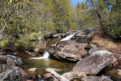 Wintergreen Falls in DuPont State Forest. | Dupont state forest, State forest, Forest