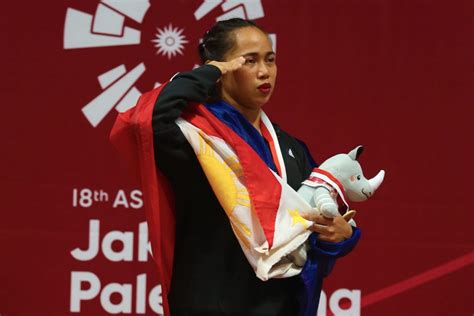 Born february 20, 1991) is a filipino weightlifter and airwoman. WATCH: Olympic medalist Hidilyn Diaz slams inclusion in ...