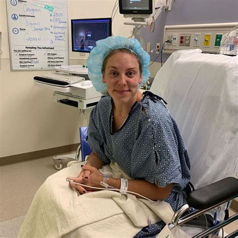 Rhoc Star Vicki Gunvalson S Daughter Briana Culberson Has Overdue Clavicle Surgery