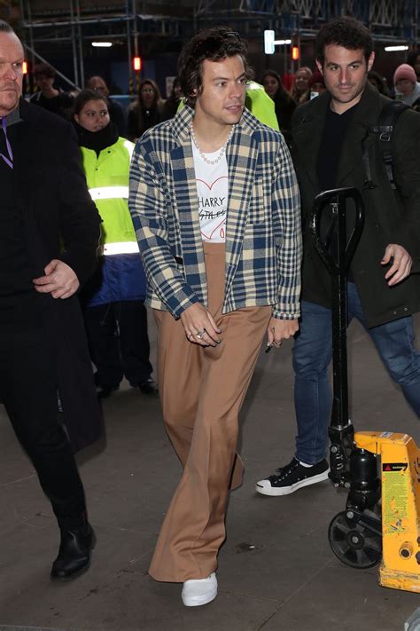 Harry Styles Wore Some Very Big Pants In London To Visit Bbc Radio One