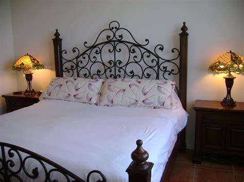 See more ideas about tiffany bedroom, tiffany, tiffany blue. Decoration of bedroom with Tiffany Lamps. | Tiffany lamps ...