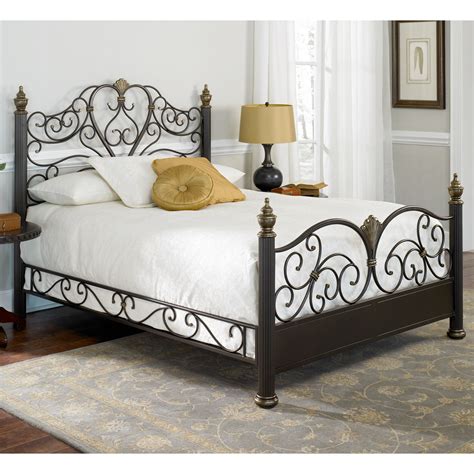 Hand crafting wrought iron and brass beds for over a decade, we've become exports in the. Elegance Iron Bed Ornate Victorian Design Glided Truffle ...